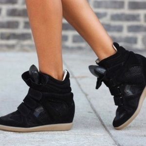 Steve Madden Wedge Sneakers Black Sz 7 SO CUTE!!